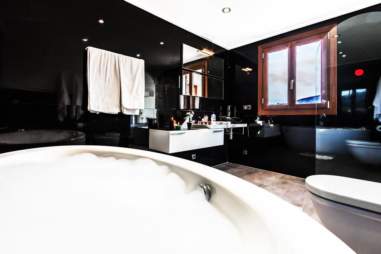 Townhouse Calvari By Homevillas360 Ferienhaus